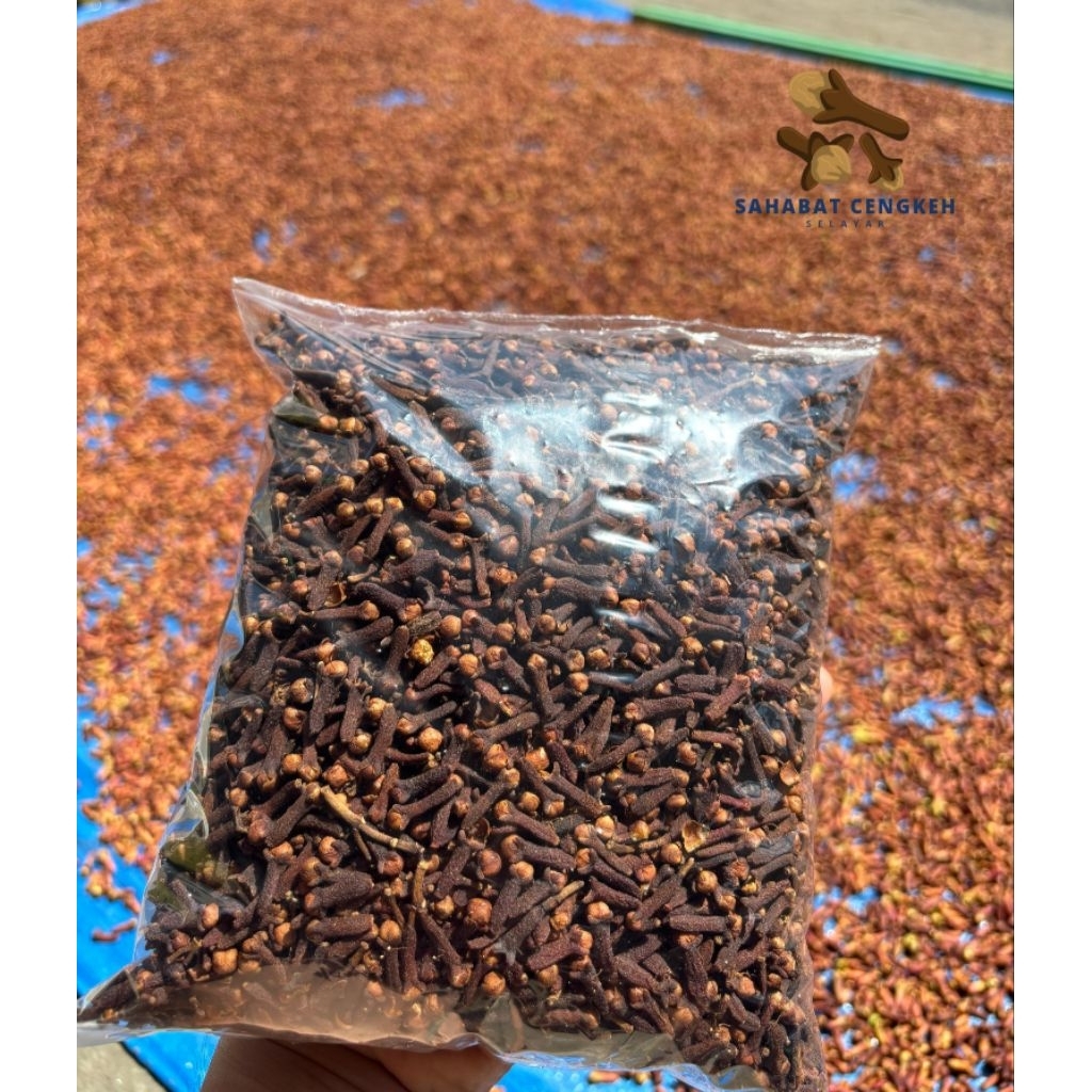 

Cengkeh Kering / Dried Cloves Asli dan Harum 100g/250g/500g/1Kg. PREMIUM QUALITY