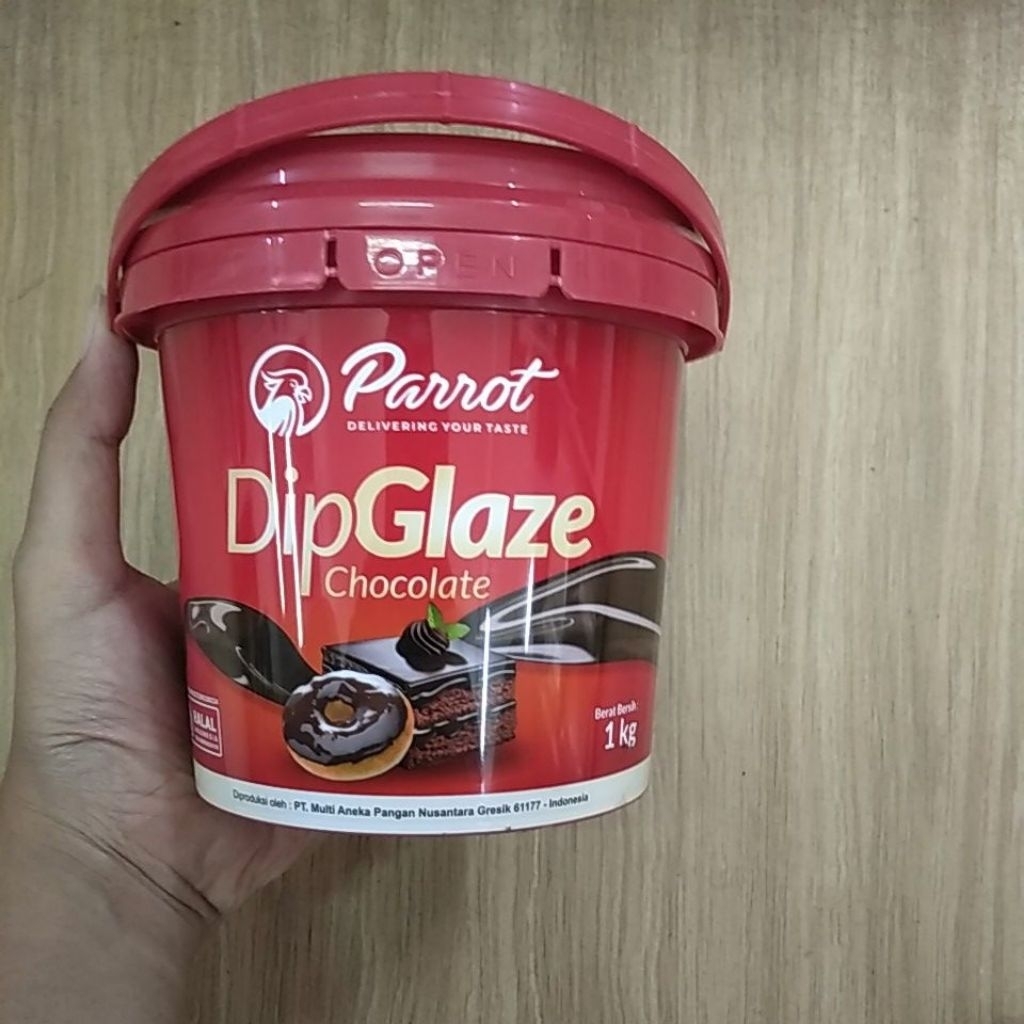 

PARROT DIP GLAZE CHOCOLATE KEMASAN 1KG