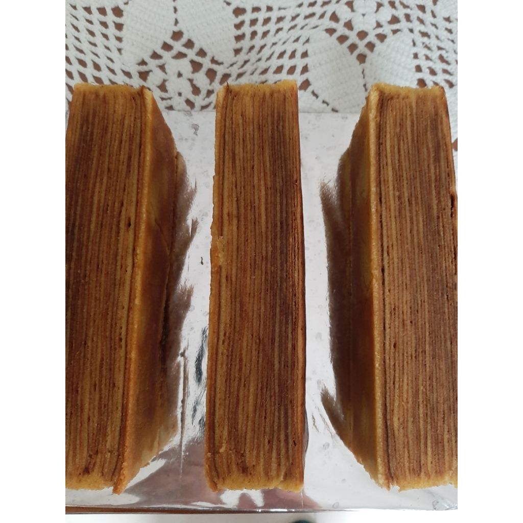 

1/3 loyang lapis legit