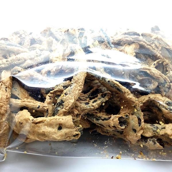 

Keripik Belut Sawah Goreng Renyah Gurih Istimewa 250 grm Alami Food Snack Makanan Cemilan