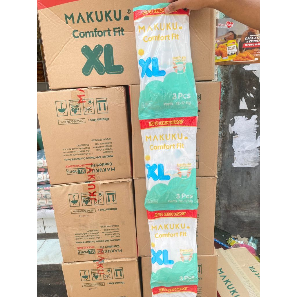 PAMPERS MAKUKU PANT POPOK CELANA RENCENG SEKALI PAKAI SIZE M , L & XL KARTONAN ISI 32 PACK (1 PACK I