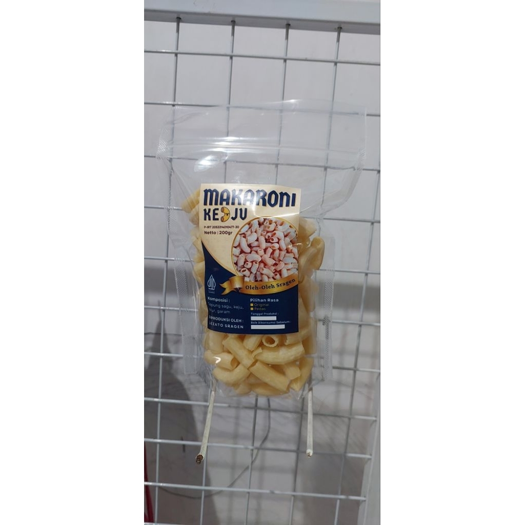 

Lezato Sragen Makaroni Keju Pouch 40 gram dan 90 gram Camilan Oleh oleh Sragen