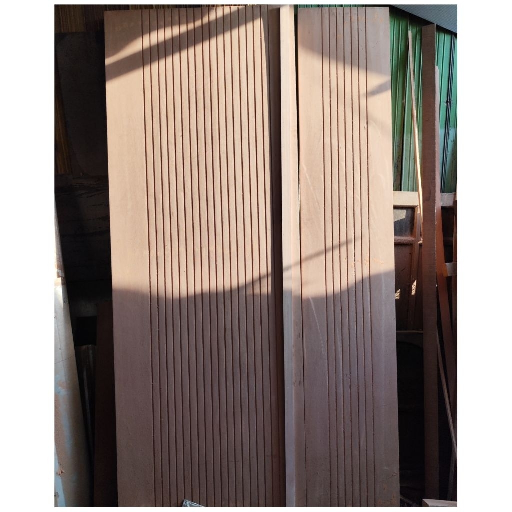 Pintu Double Minimalis Kayu Kamper Oven