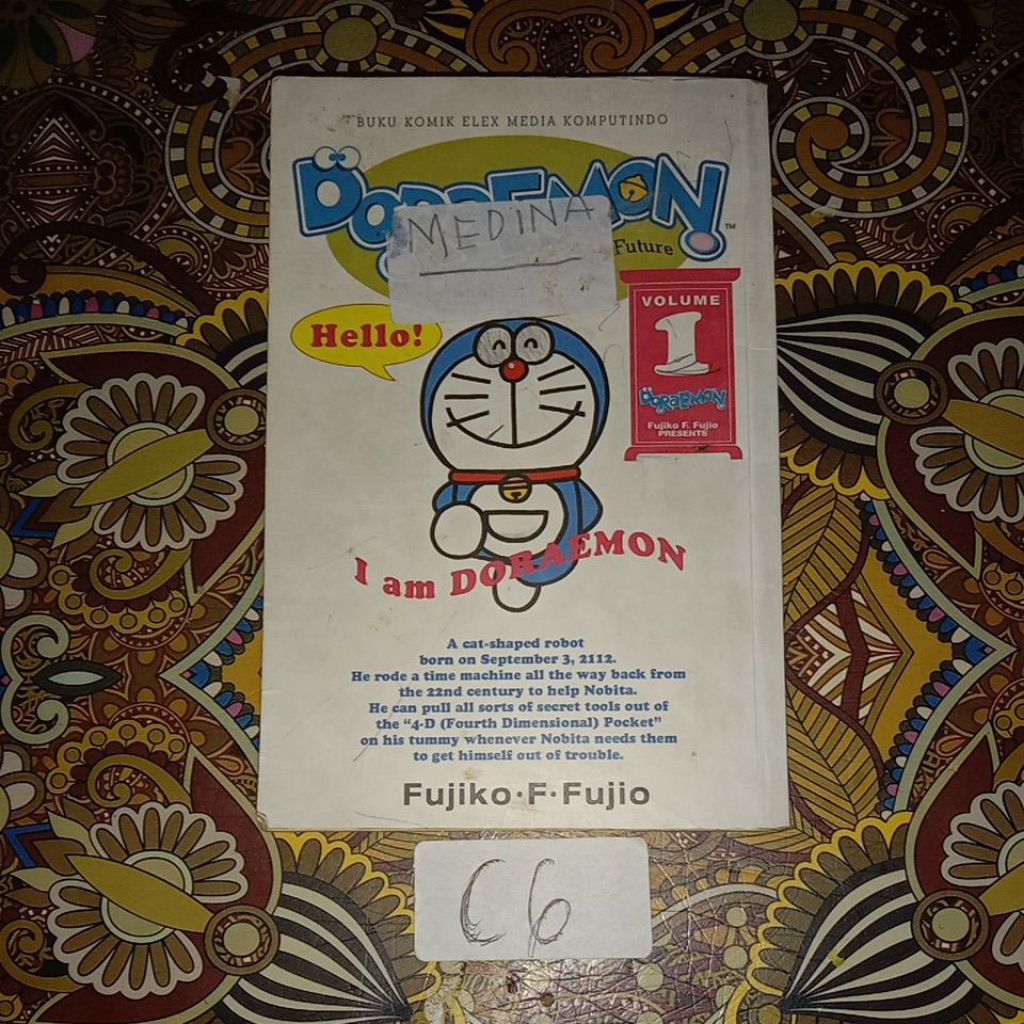 BUKU KOMIK DORAEMON FUJIKO.F.FUJIO
