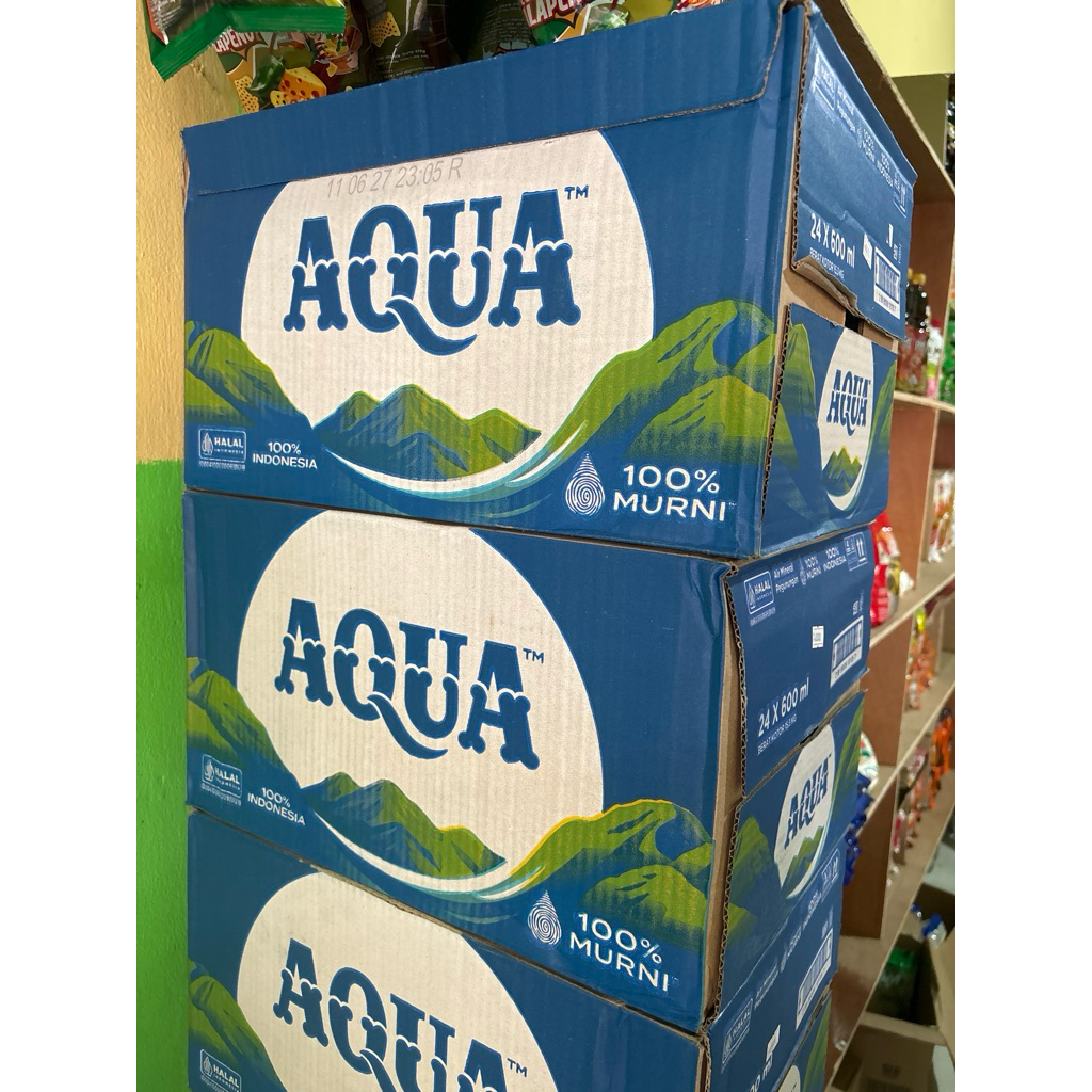 

aqua air mineral botol 600ml 1,5L (grosir)
