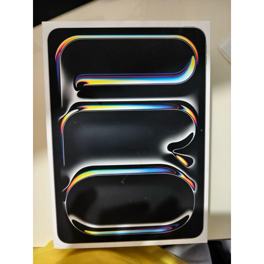 ipad pro m4 11 inch BNIB silver bekas second