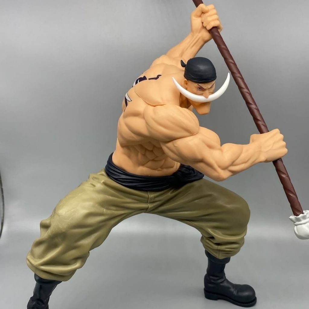 Grandista Edward Newgate Shirohige One Piece Action Figure