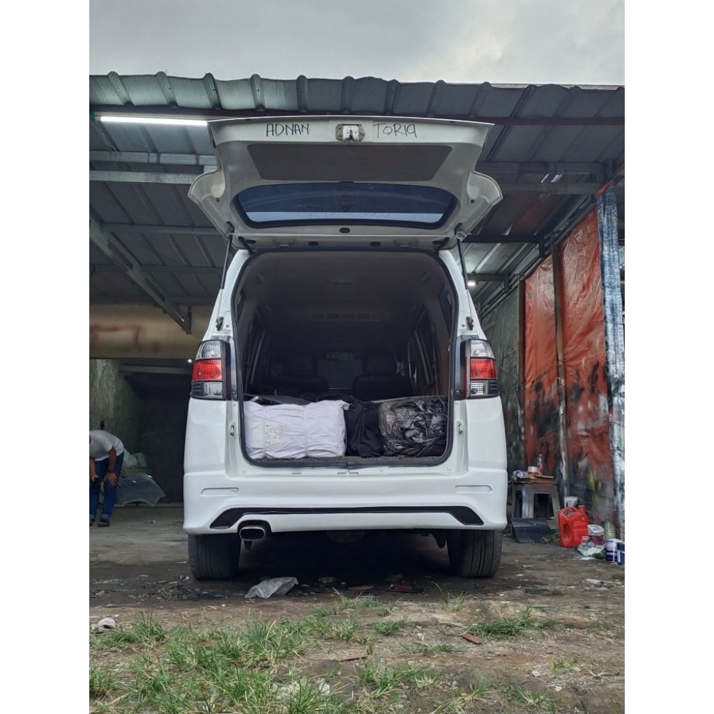 full bemper belakang APV luxury gen 2
