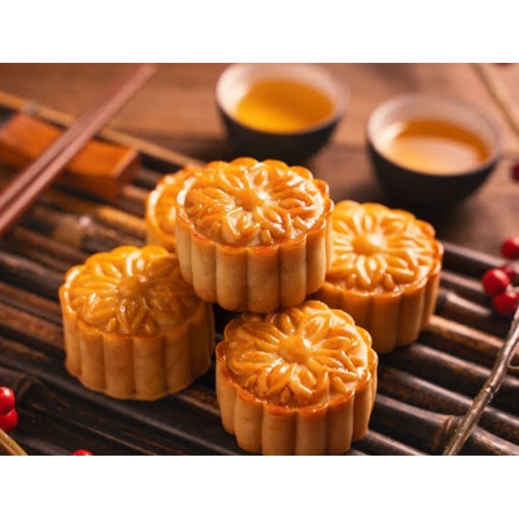 

moon cake halal.kue bulan mini halal isi kelapa