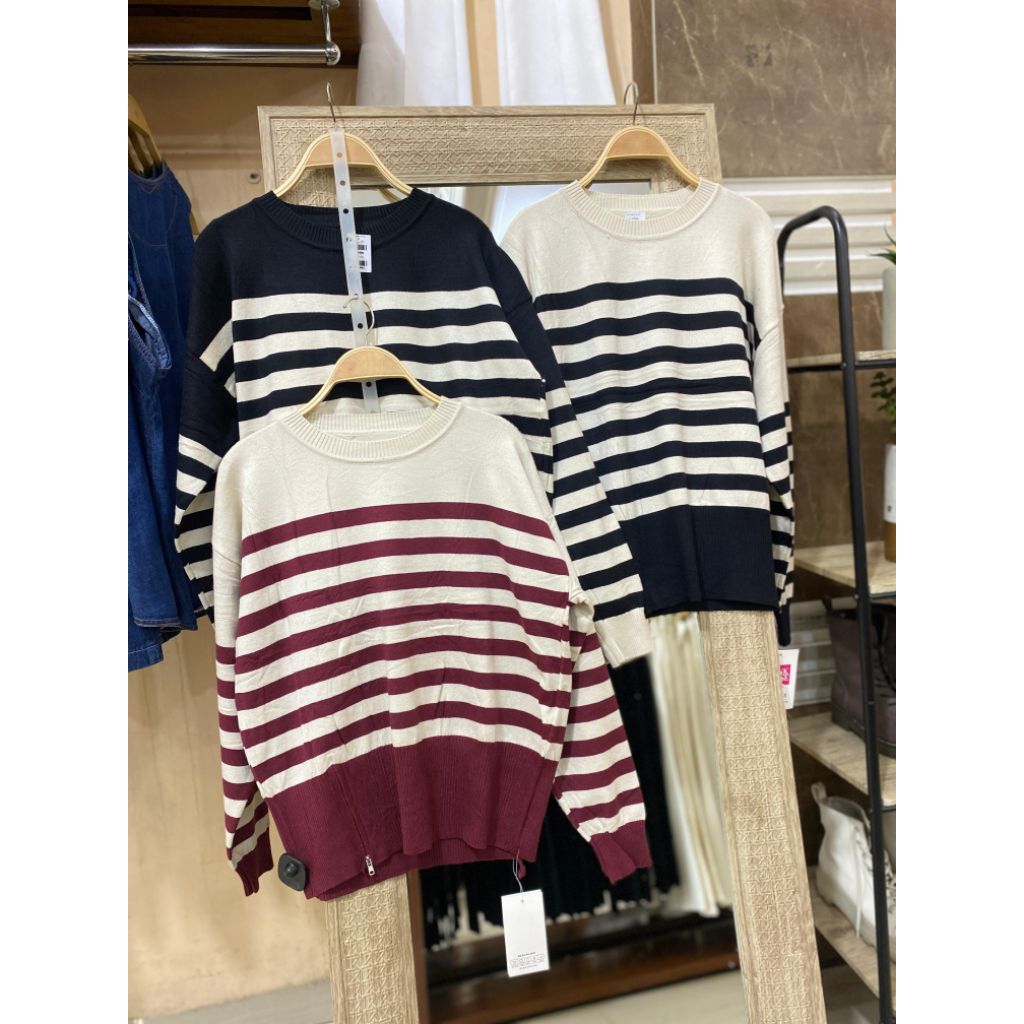 Sweater rajut pinkdose oversize stripe