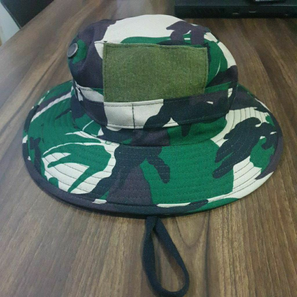 TOPI LORENG   TNI -AD