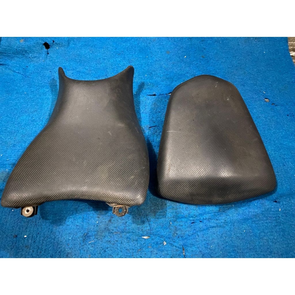 Jok sadle honda cbr 150 r old k45a original