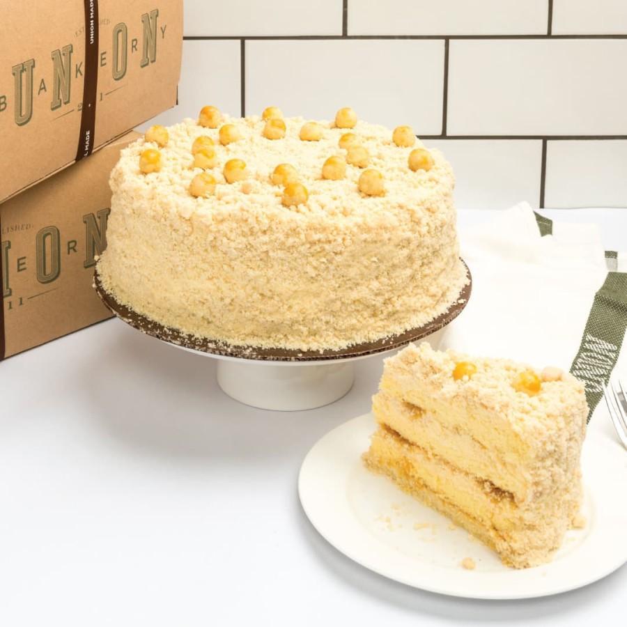 

Union Nastar Crumble Cake 24cm Kue Ulang Tahun Birthday