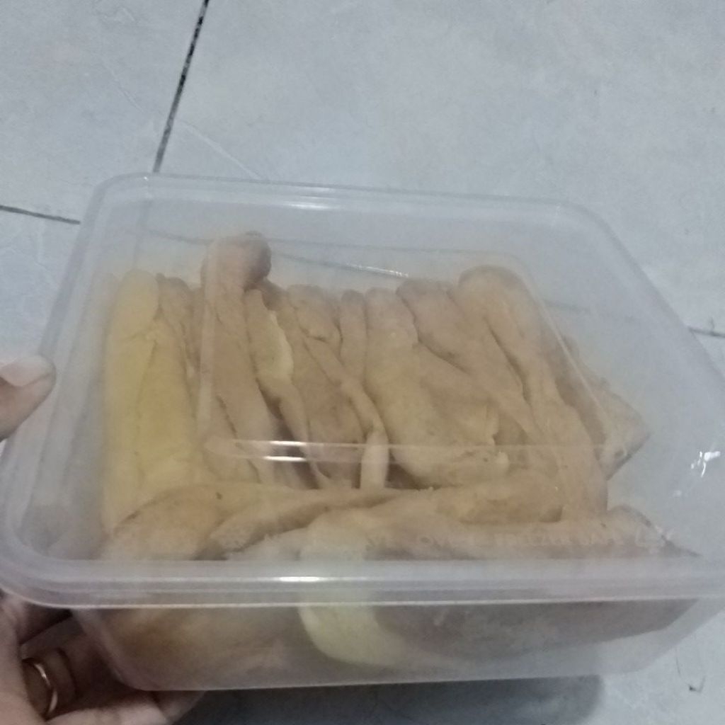 

pinggiran roti sisir berat 350gr mika 2000ml