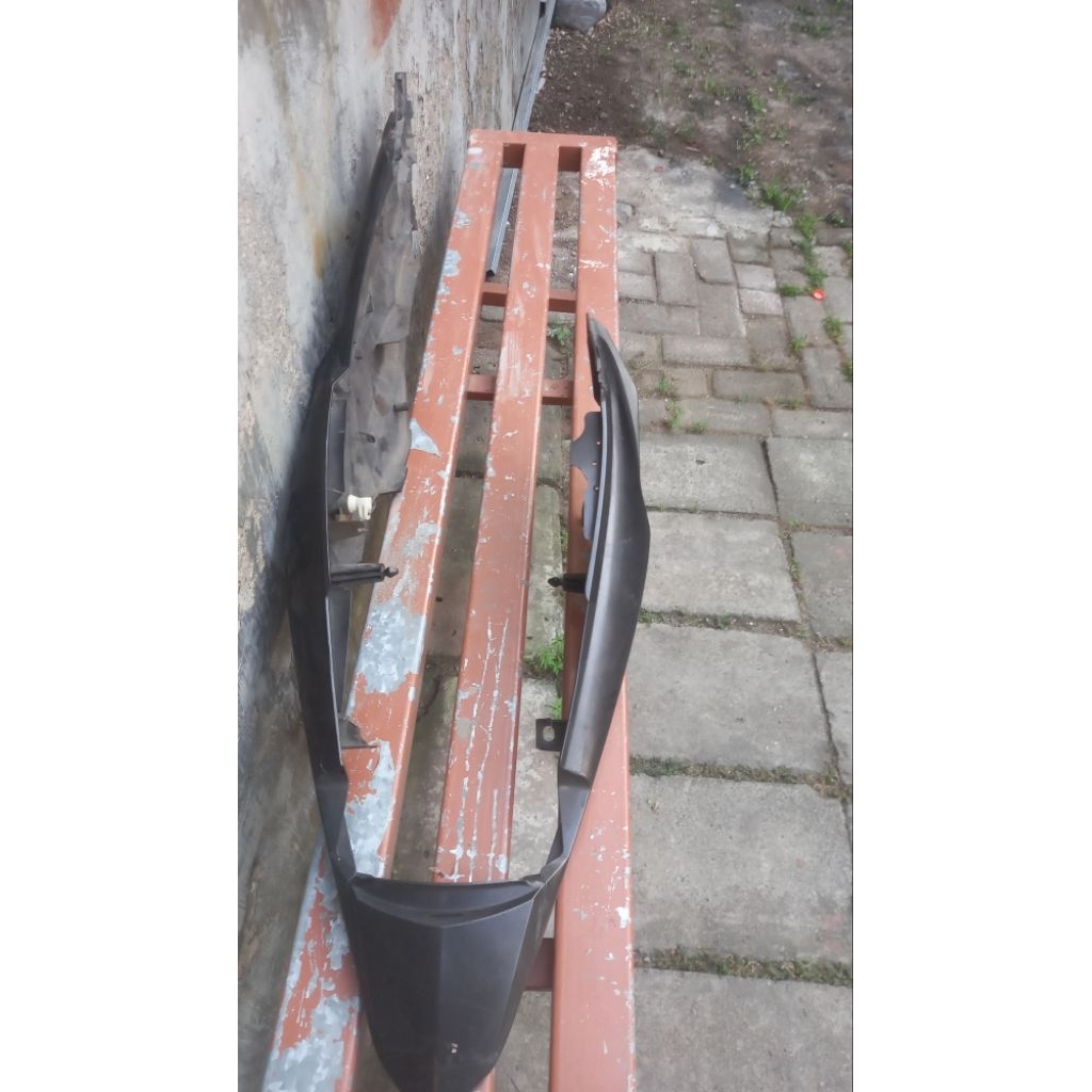 Body bodi belakang cs1 cover bok