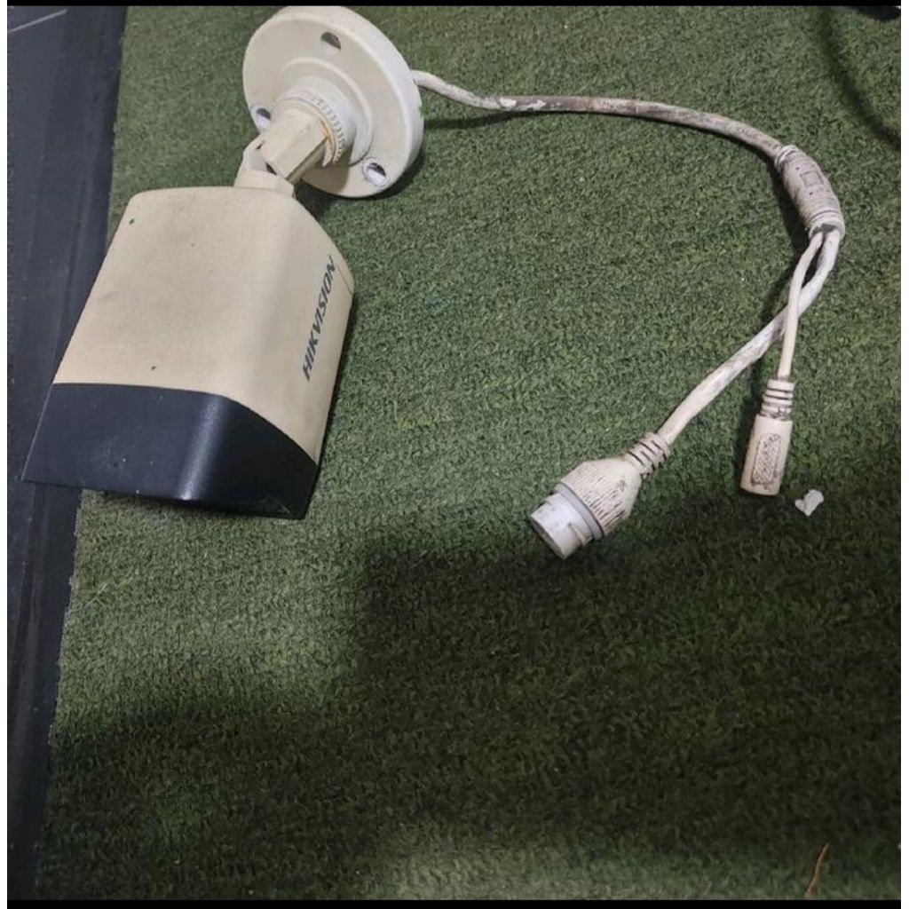 IP CAMERA HIKVISION OUTDOOR 2MP POE OFF