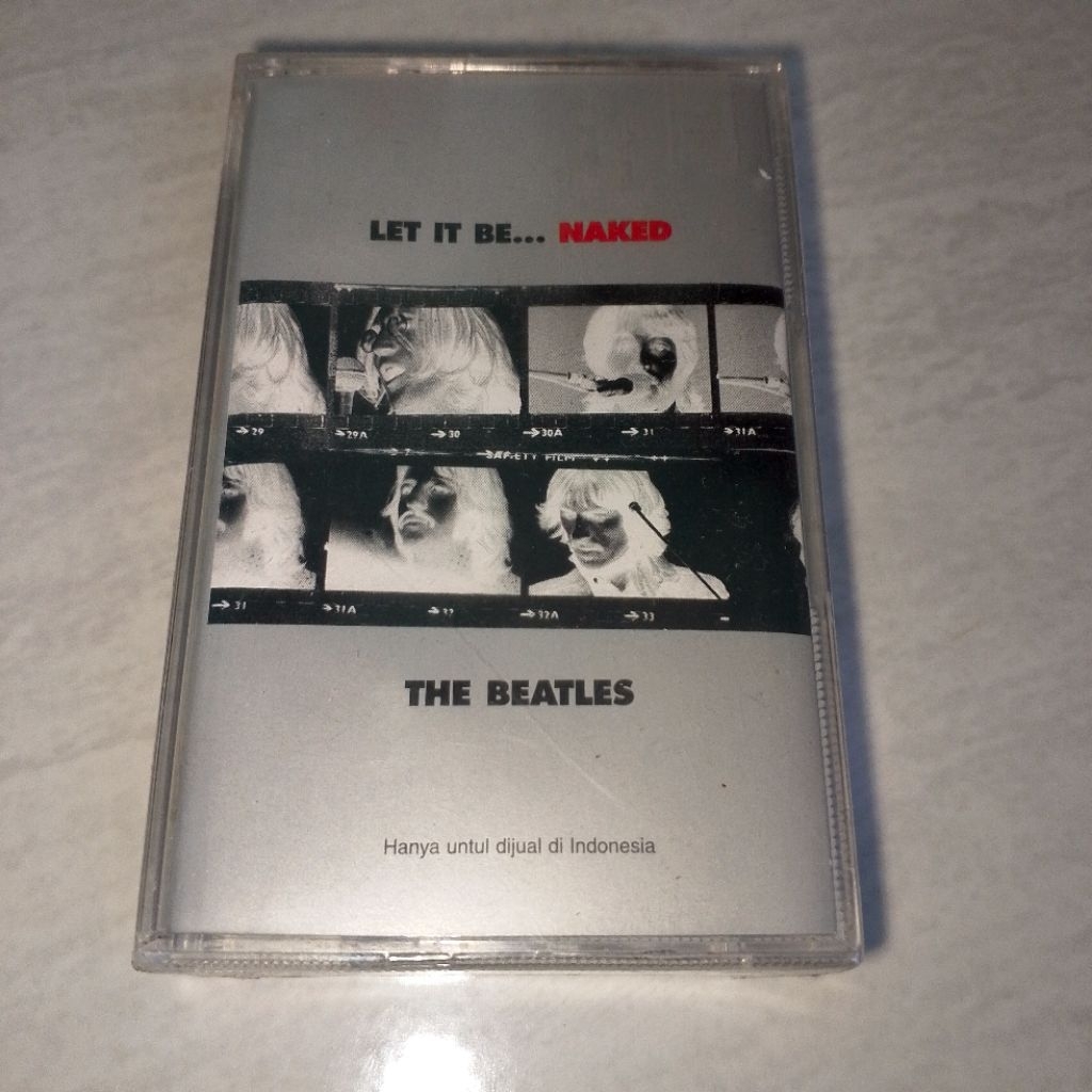kaset pita the Beatles - let it be... naked