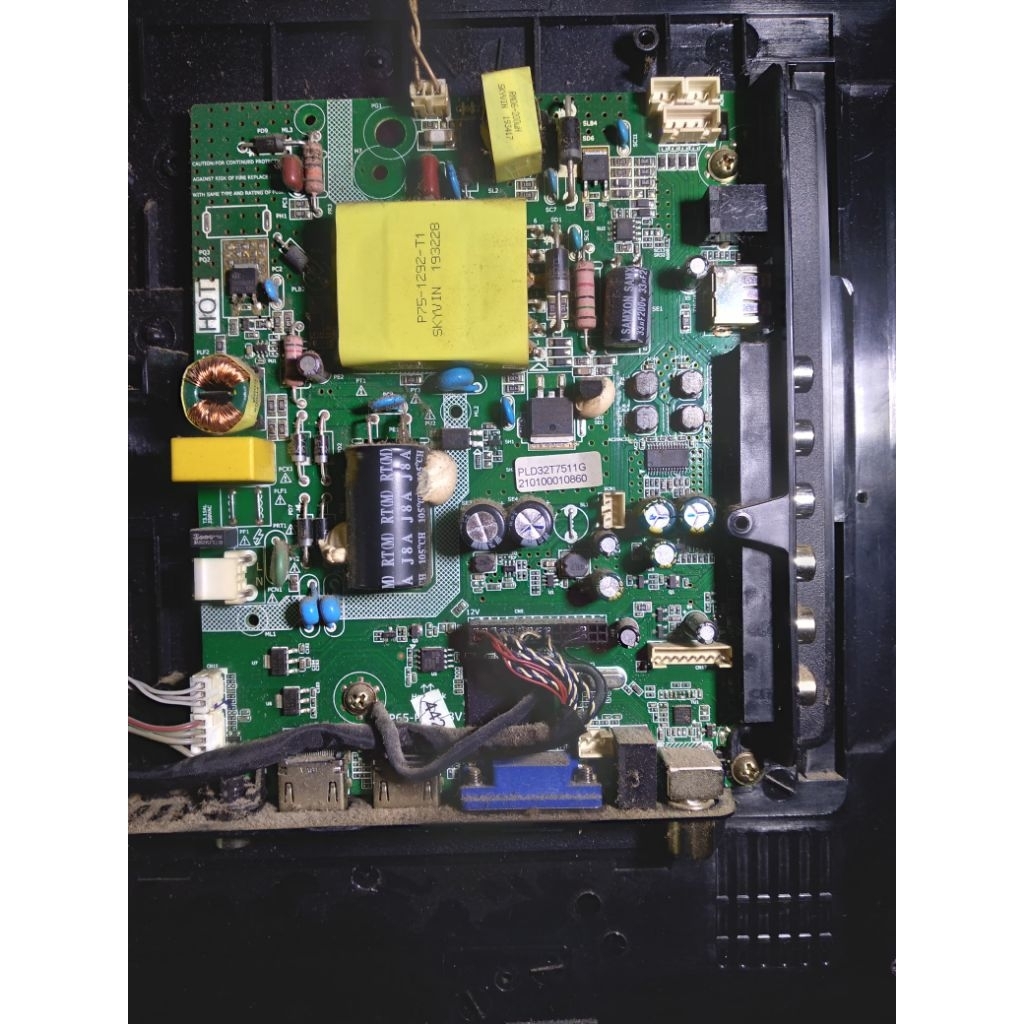 PSU dan Mainboard PLD32T7511