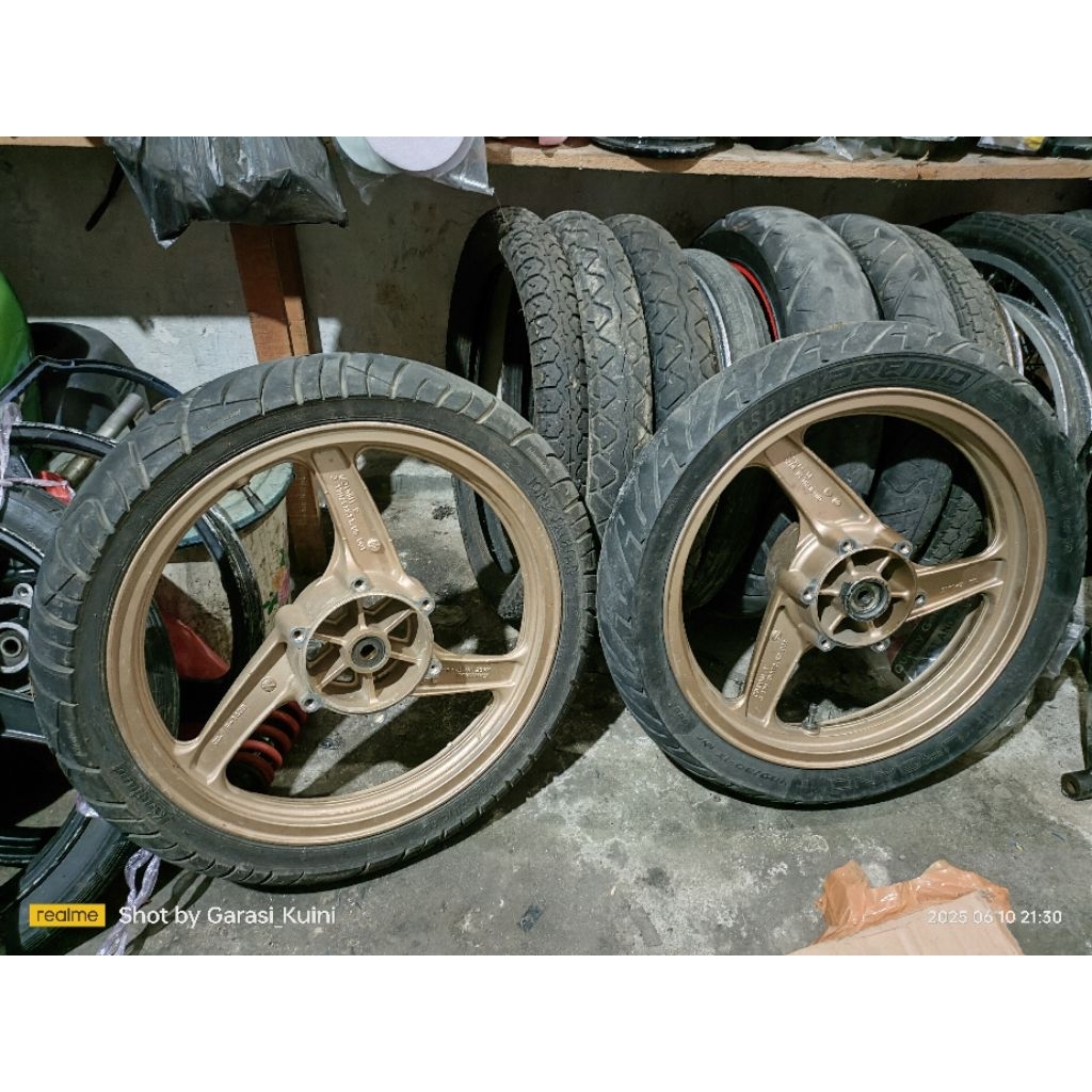 velg ninja rr komplit ban