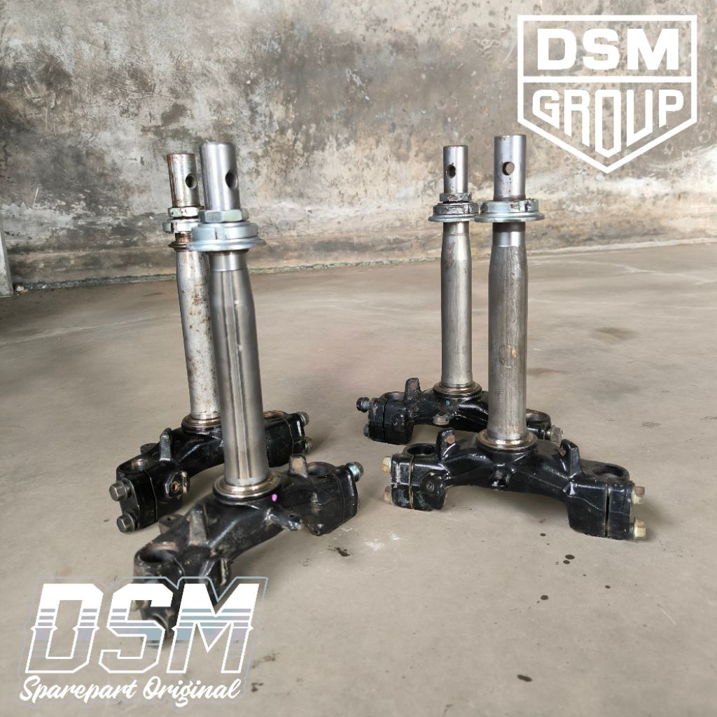 Segitiga T Shockbreaker Depan Scoopy Donat Segitiga Scoopy Ring 12 ORIGINAL 100% Lepasan Motor