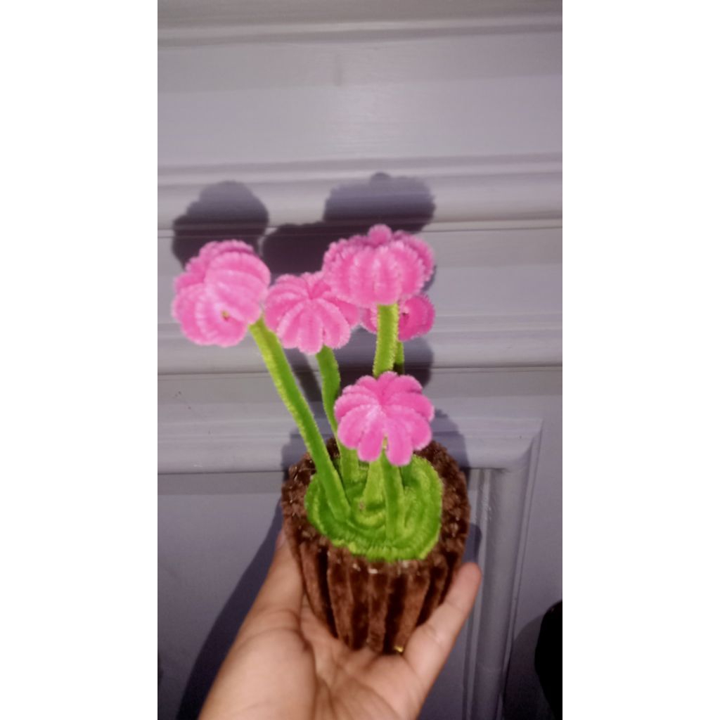 bunga kawat bulu, bunga kawat bulu pot, bunga kawat bulu mini, bunga hias kawat bulu