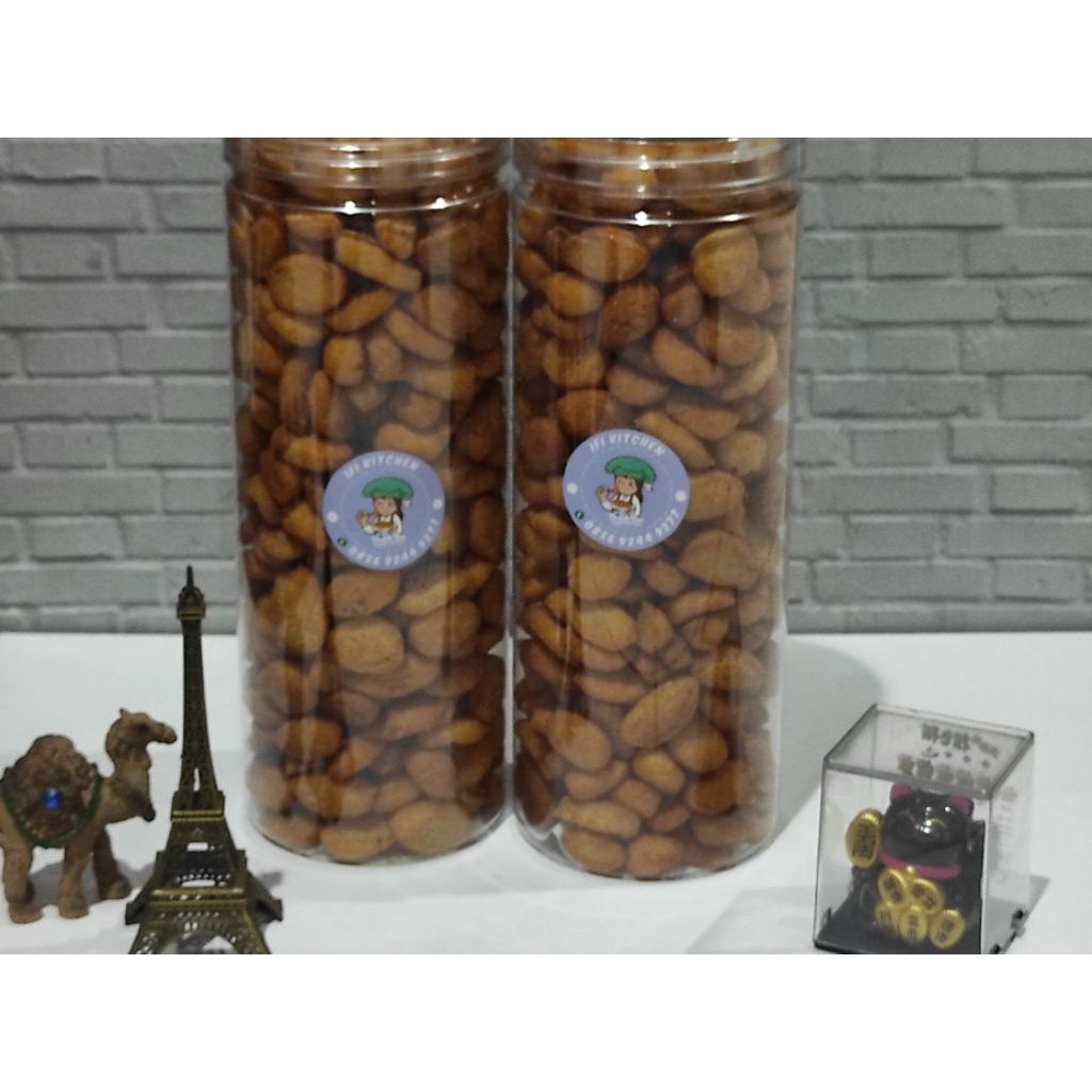 

Kue Biji Ketapang 1Kg manis gurih Homemade