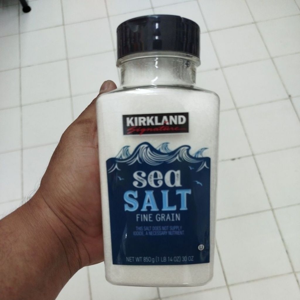 

KIRKLAND SIGNATURE PURE SEA SALT 30OZ/850G