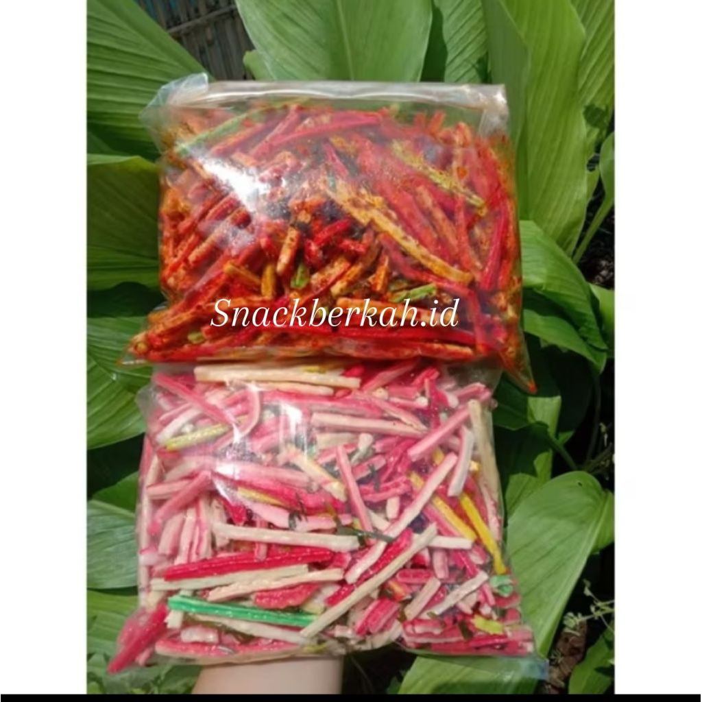 

Paket bundling kerupuk beton/kerupuk jaat Pedas daun jeruk+Original daun jeruk/ Seblak kering pedas Snack instan, Cemilan bandung.