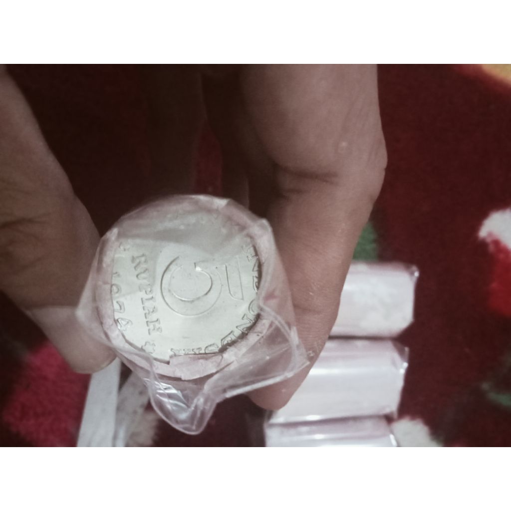 5 rupiah kb besar tahun 1974 unc luster roll