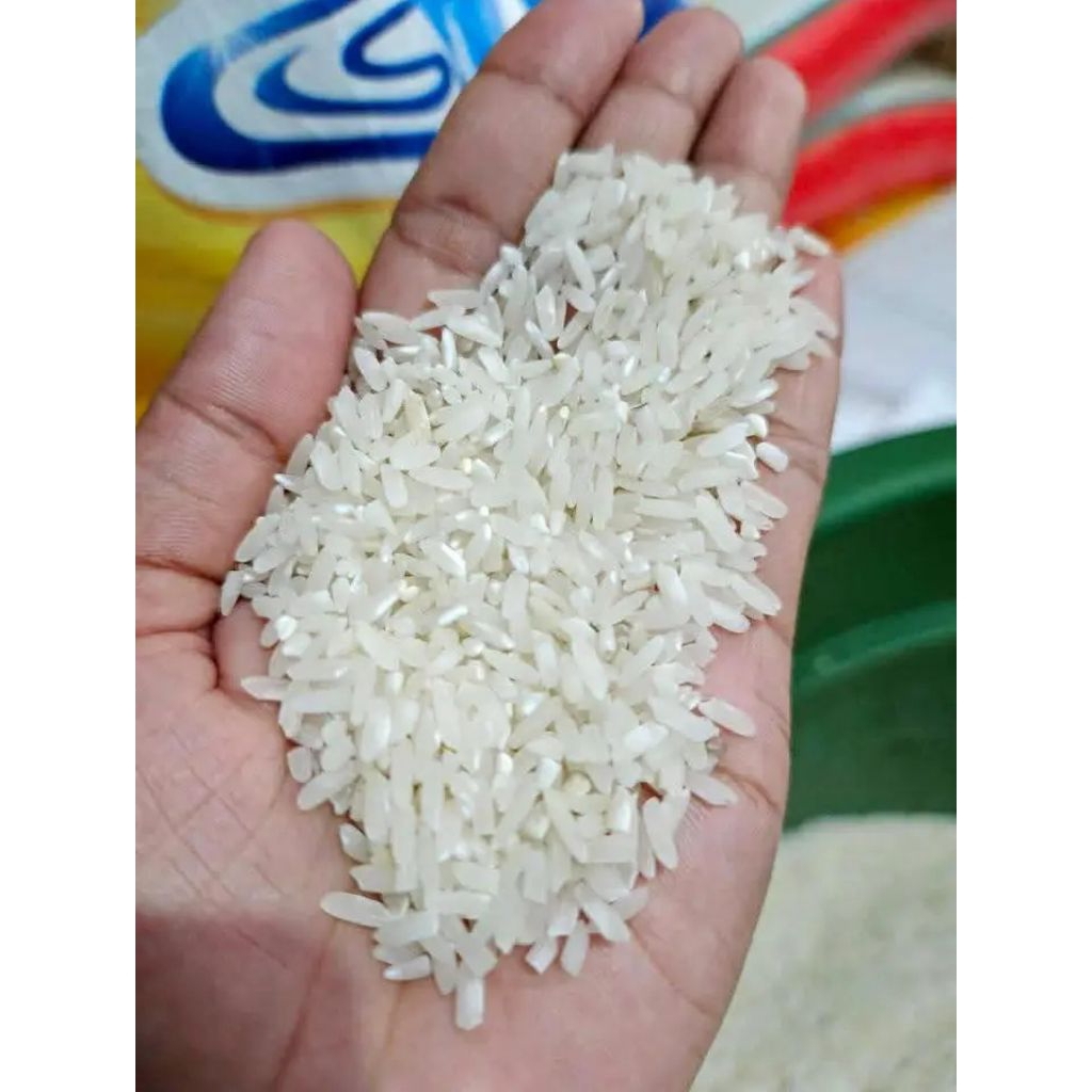 

Beras Lokal Asli Pacitan Langsung Dari Petani Kemasan 1Kg