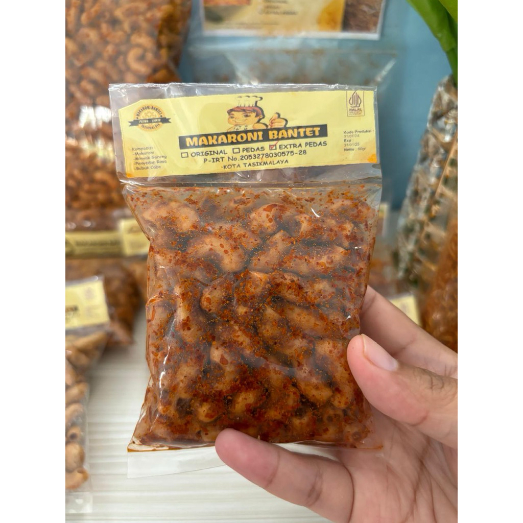 

Makaroni bantet & kriwil / Makaroni bantet Cap koki Tasikmalaya