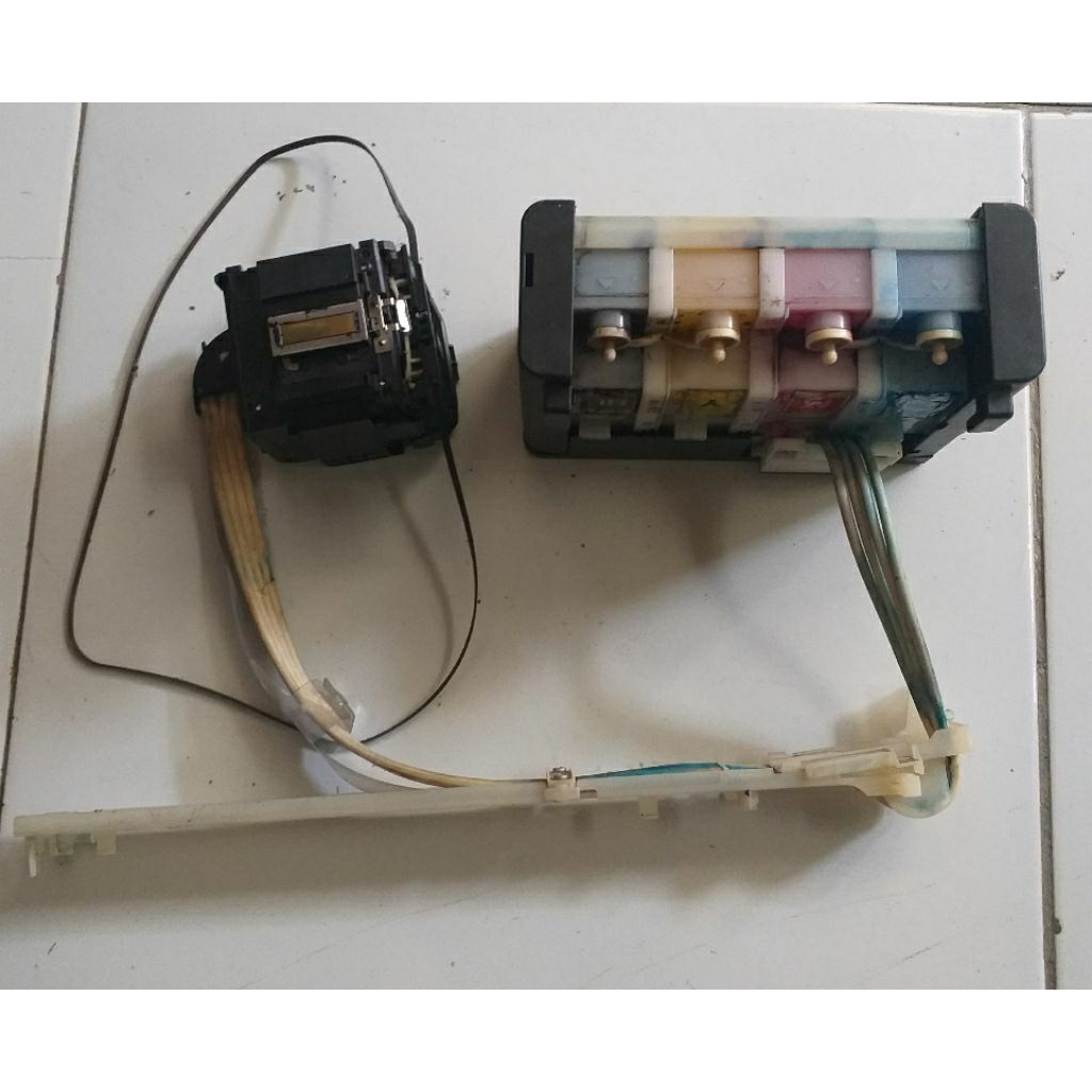 Tinta Printer Epson L110