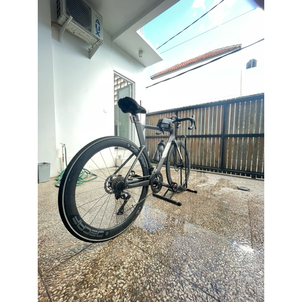 Sepeda Balap Roadbike JAVA FUOCO TOP Aero UCI Carbon, 2x12 Shimano 105 Hydraulic