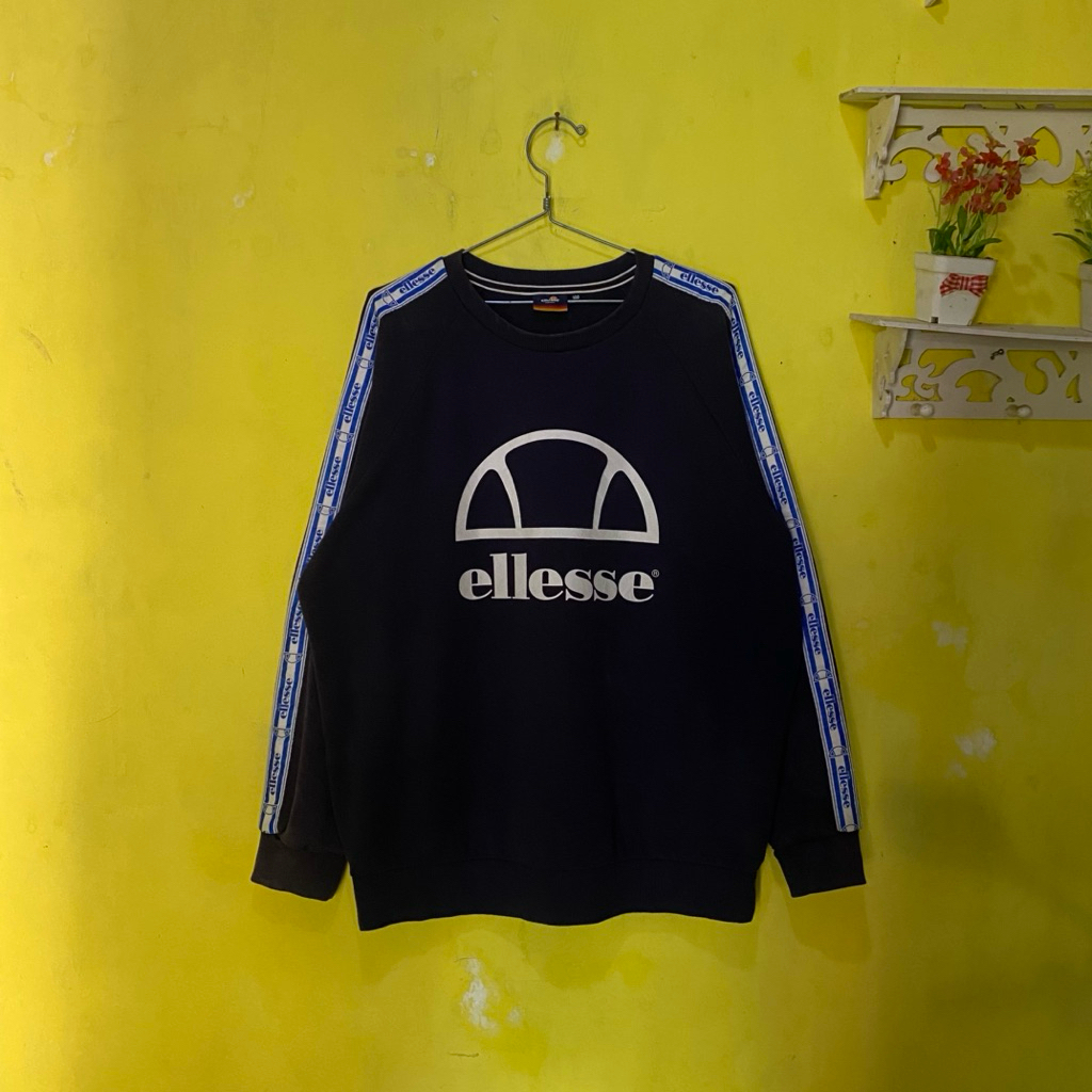 CN ELLESSE NAVY (SOLD)
