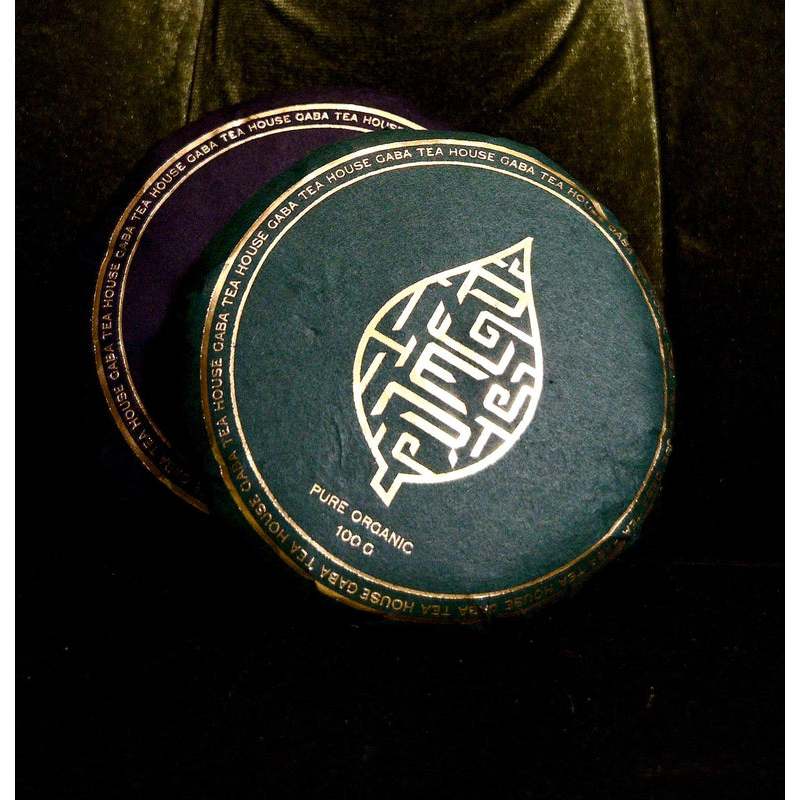 

Teh Sheng Puer Zhen Cang Banzhang No.1 Qing Bing (2022) - Edisi Kolektor 100g