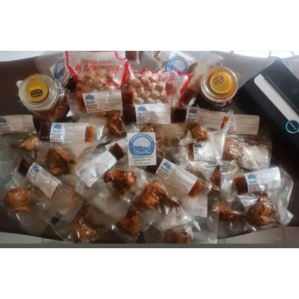 

AYAM BAKAR JUARA BU YANUR FROZEN (PAHA / DADA)