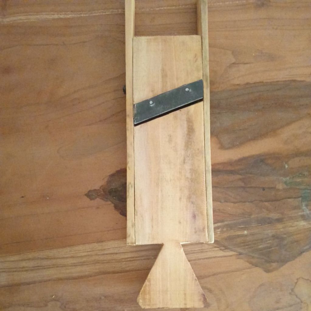 sugu keripik singkong pisang