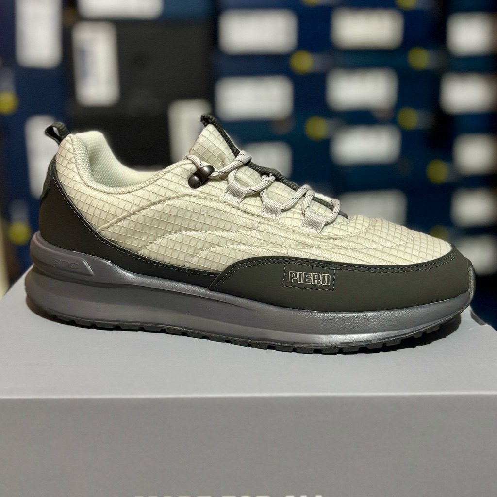 PIERO JOGGER 24 C-TRL FEATHER GREY/DARK GREY/BLACK OLIVE - Sepatu Sneakers Casual Sportstyle Origina