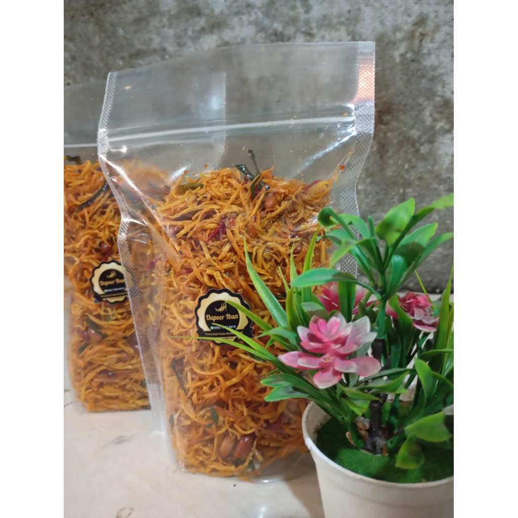 

serundeng ubi dapoer ibun