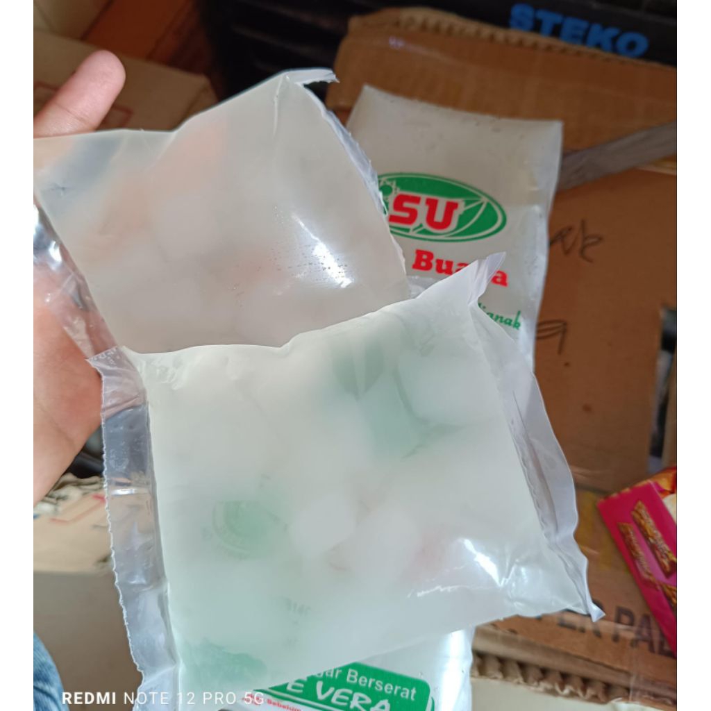 

1 pcs lidah buaya minuman khas pontianak rasa leci