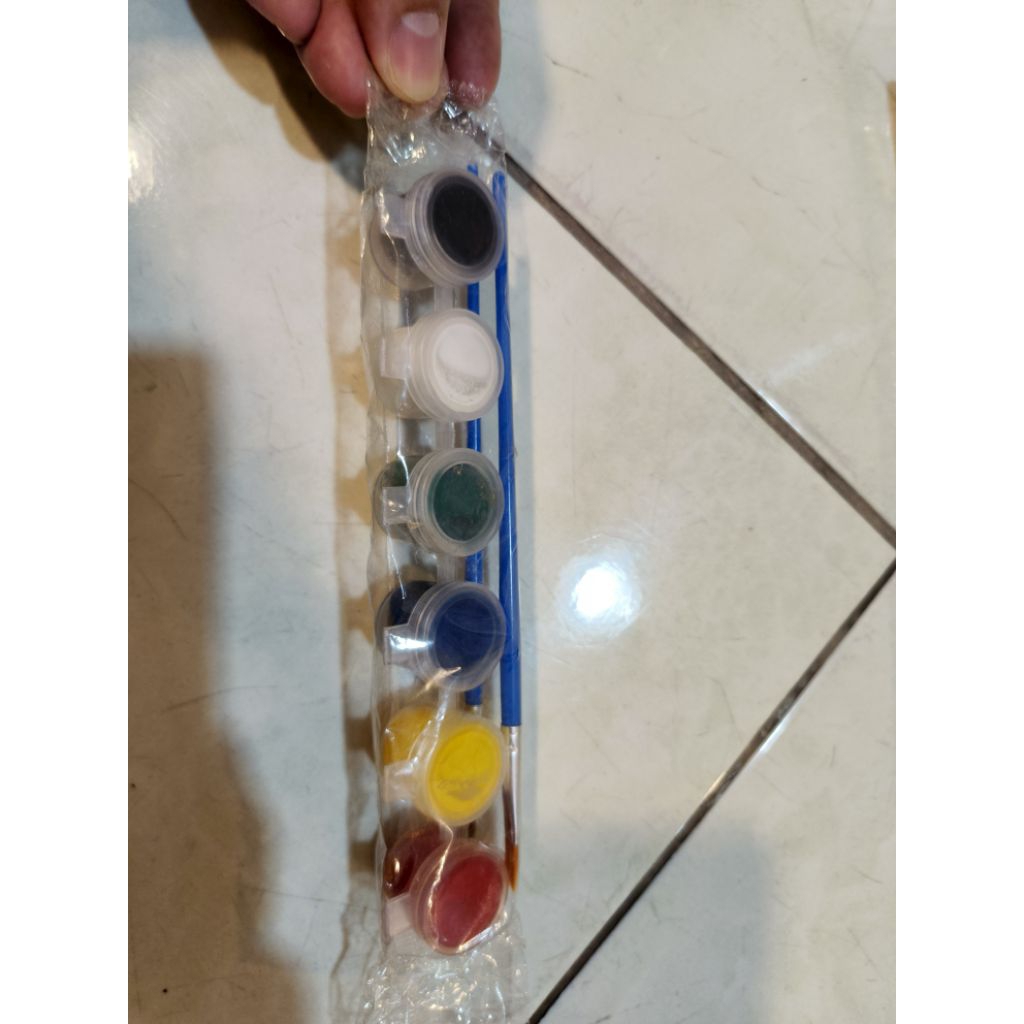 

ALAT LUKIS 6warna DAN TINTA LUKIS 12 warna /MELUKIS / PELUKIS / SENI kualitas impor