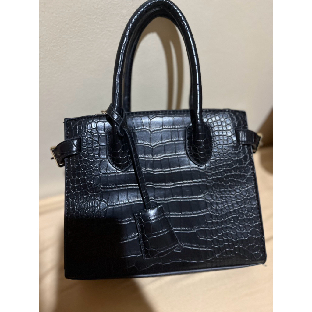 Hand Bag & Sling Bag Croco Max Fashion