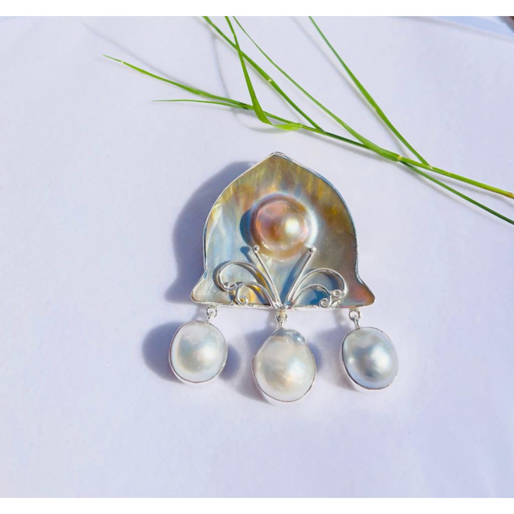 Bros perak kerang lumbung mutiara air laut baroque/Bros perak kerang handmade/Bros perak kerang muti
