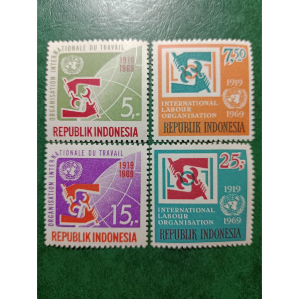 

Prangko Indonesia 4 Pcs ILO Tahun 1969 UN USED