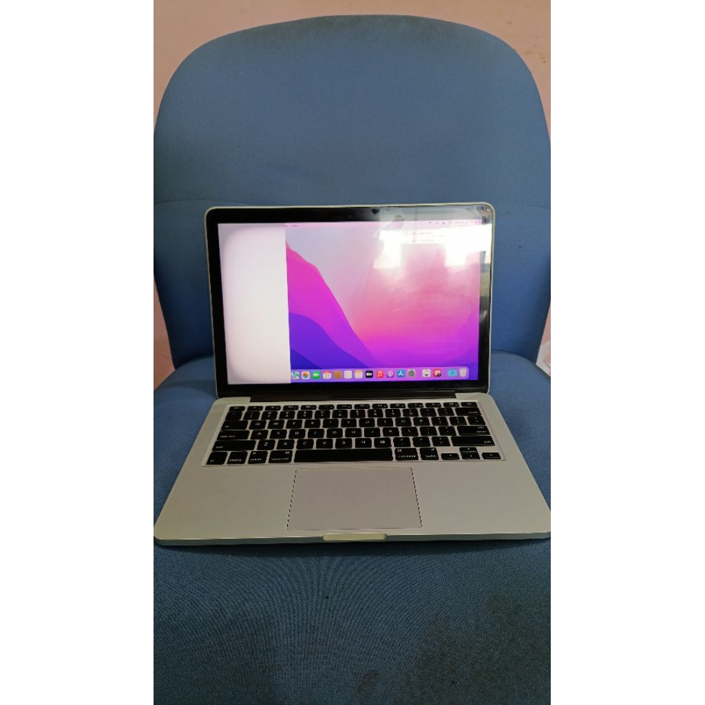 Macbook Pro Retina 2015 Intel i5 Ram 8gb ssd 256gb minus
