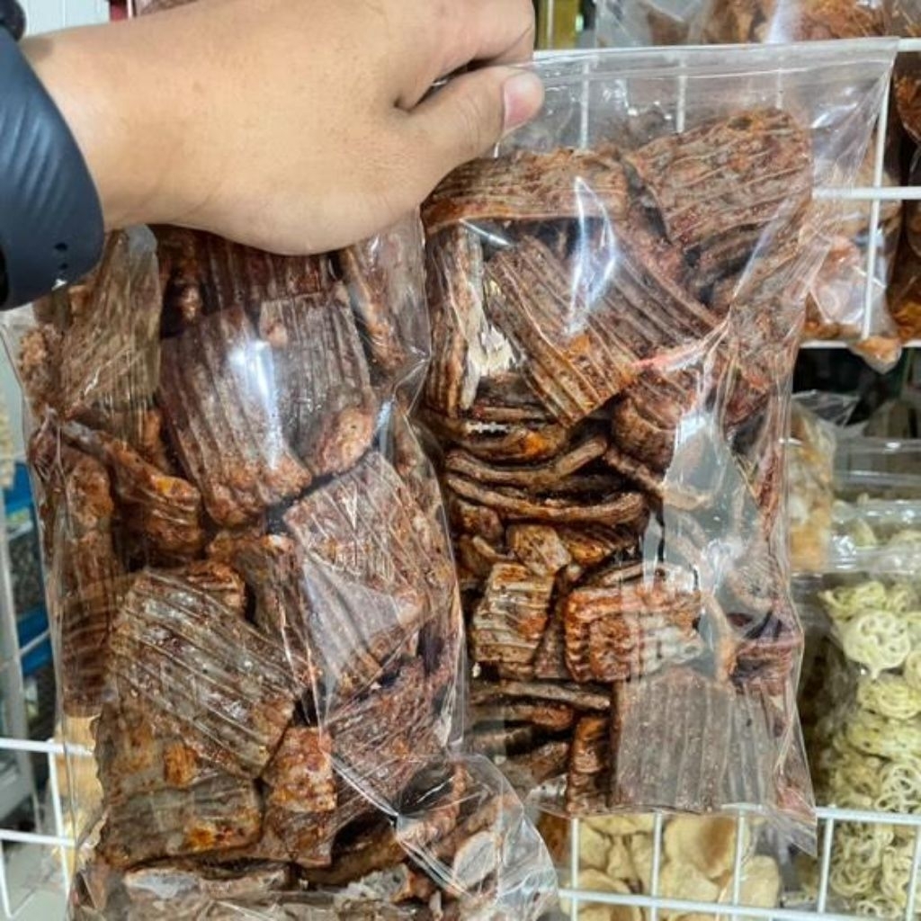 

seblak jengkol / krupuk jengkol pedas kemasan 150gram