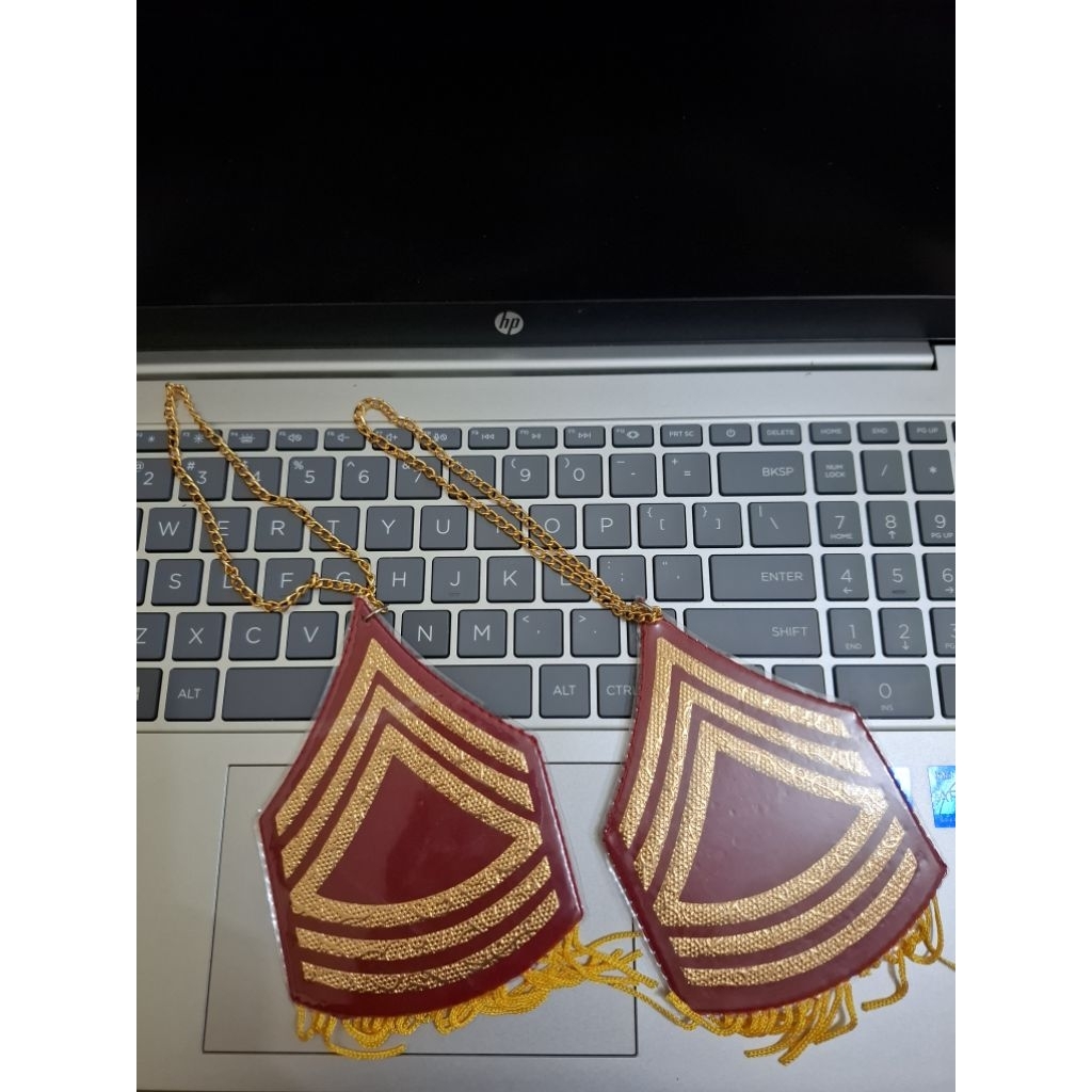 GANTUNGAN MOBIL UNHAN RI/SEVRON UNHAN