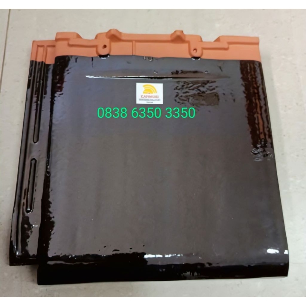 Genteng Kanmuri full flat garnet