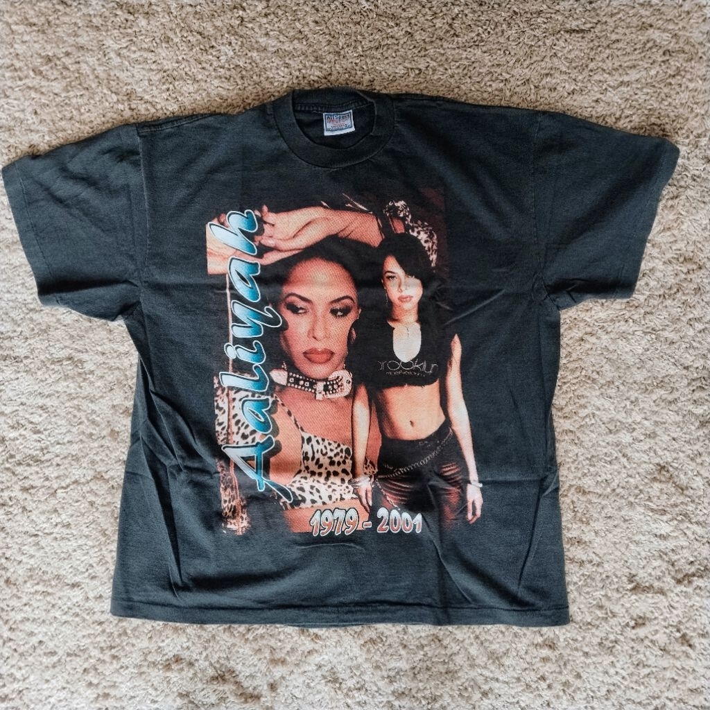 Kaos bootleg thailand original pop music " Aaliyah ".