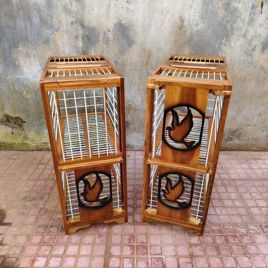 Dongdang Merpati Matic Fiber Finishing Melamin Natural 2 Pintu Kayu Jati